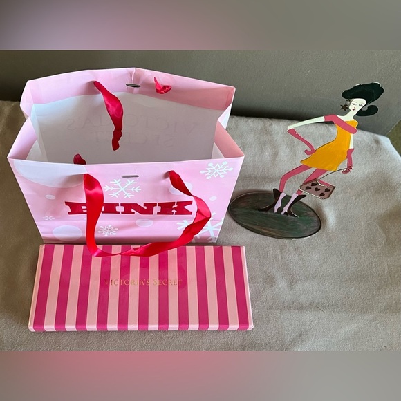 HP 🥳💥 Victoria's Secret Vintage Angel Wings Bracelet New with Tags - Picture 8 of 9